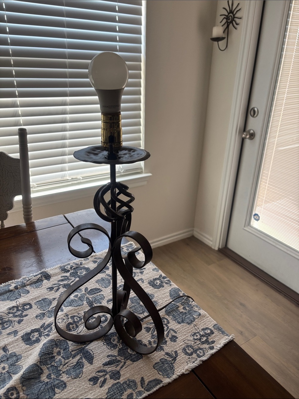 Decorative Black Wrought Iron Table Lamp Base